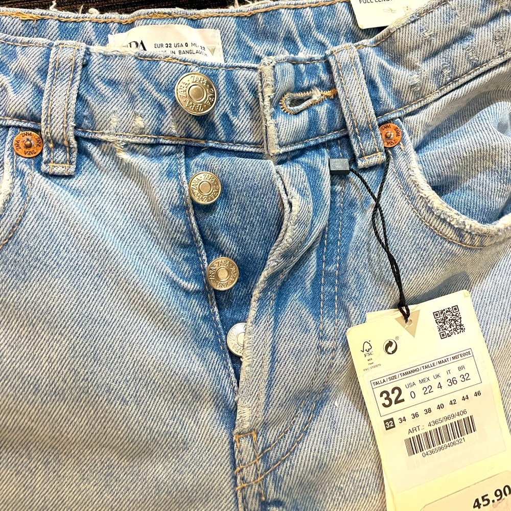 ZARA WOMENS JEANS, size 32 waist , mid -rise, full length, NWT, smoke free